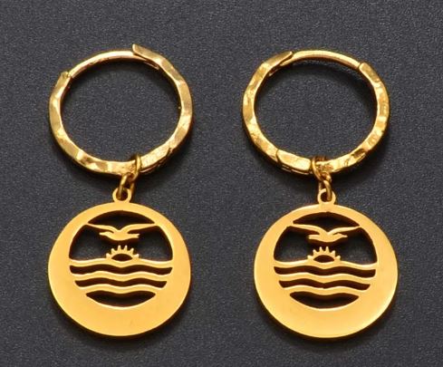 I-Kiribati earrings