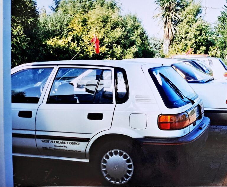 1995 Hospice cars travelling with red socks for Americas Cup