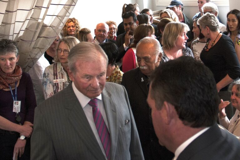 2013 Kowhai Suites opening